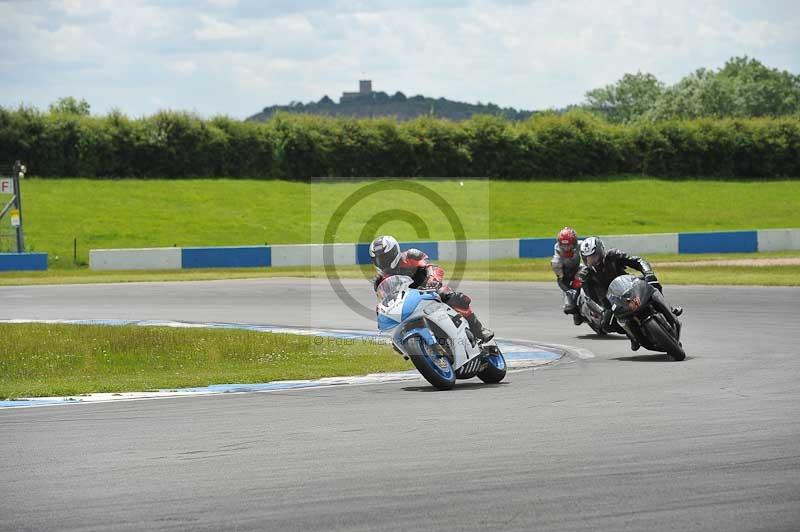 Motorcycle action photographs;donington;donington park leicestershire;donington photographs;event digital images;eventdigitalimages;no limits trackday;peter wileman photography;trackday;trackday digital images;trackday photos