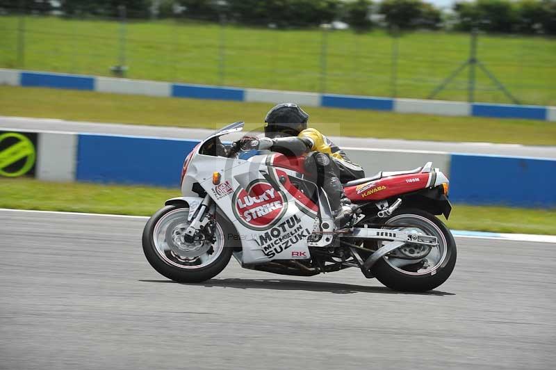Motorcycle action photographs;donington;donington park leicestershire;donington photographs;event digital images;eventdigitalimages;no limits trackday;peter wileman photography;trackday;trackday digital images;trackday photos