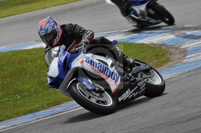 Motorcycle action photographs;donington;donington park leicestershire;donington photographs;event digital images;eventdigitalimages;no limits trackday;peter wileman photography;trackday;trackday digital images;trackday photos