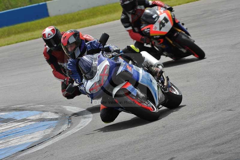 Motorcycle action photographs;donington;donington park leicestershire;donington photographs;event digital images;eventdigitalimages;no limits trackday;peter wileman photography;trackday;trackday digital images;trackday photos