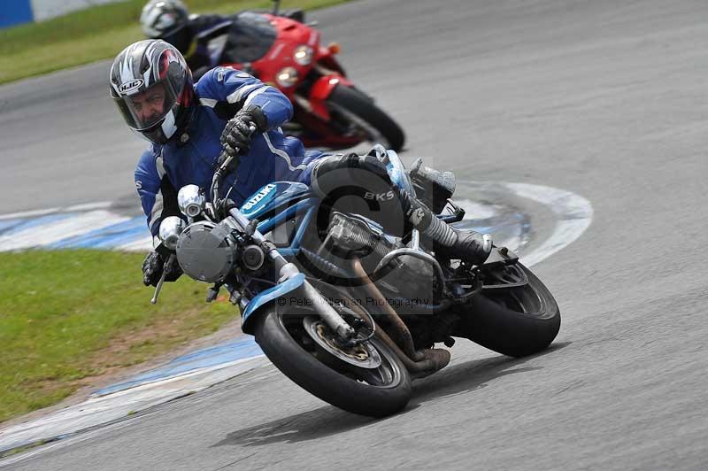 Motorcycle action photographs;donington;donington park leicestershire;donington photographs;event digital images;eventdigitalimages;no limits trackday;peter wileman photography;trackday;trackday digital images;trackday photos