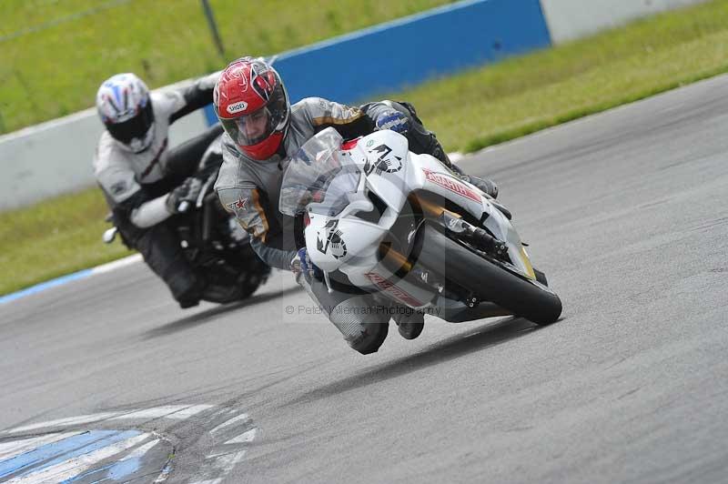 Motorcycle action photographs;donington;donington park leicestershire;donington photographs;event digital images;eventdigitalimages;no limits trackday;peter wileman photography;trackday;trackday digital images;trackday photos