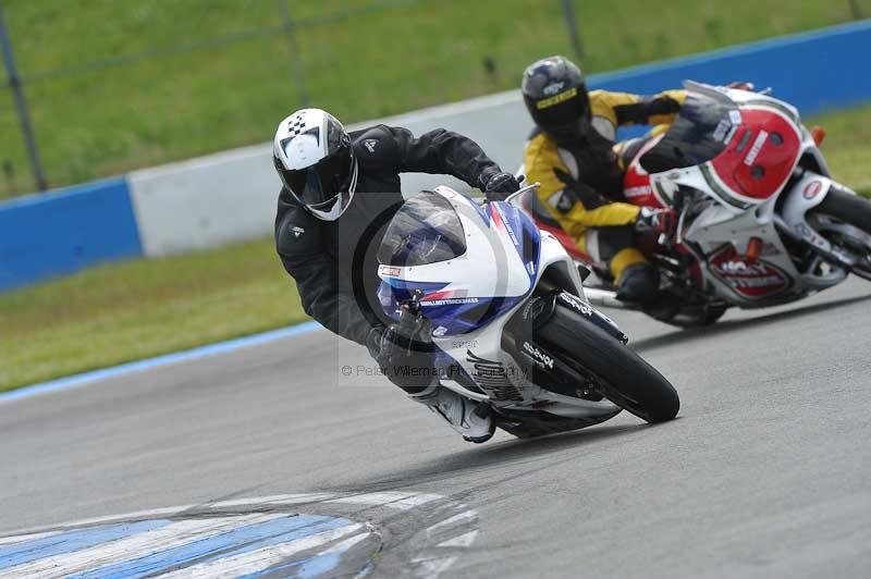 Motorcycle action photographs;donington;donington park leicestershire;donington photographs;event digital images;eventdigitalimages;no limits trackday;peter wileman photography;trackday;trackday digital images;trackday photos