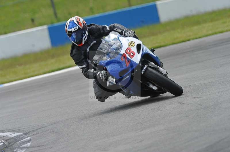 Motorcycle action photographs;donington;donington park leicestershire;donington photographs;event digital images;eventdigitalimages;no limits trackday;peter wileman photography;trackday;trackday digital images;trackday photos