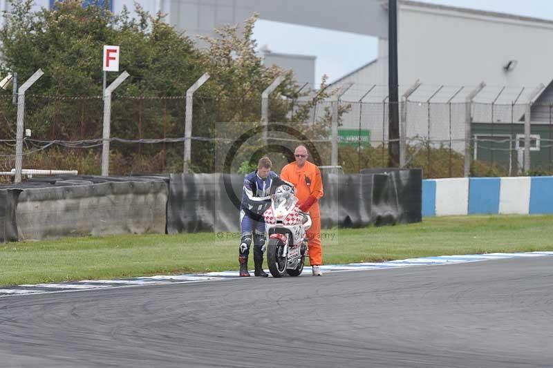Motorcycle action photographs;donington;donington park leicestershire;donington photographs;event digital images;eventdigitalimages;no limits trackday;peter wileman photography;trackday;trackday digital images;trackday photos