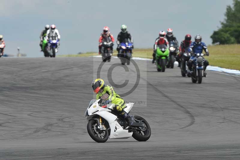 Motorcycle action photographs;donington;donington park leicestershire;donington photographs;event digital images;eventdigitalimages;no limits trackday;peter wileman photography;trackday;trackday digital images;trackday photos