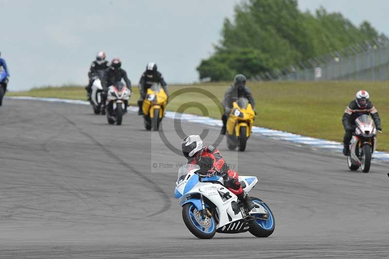 Motorcycle action photographs;donington;donington park leicestershire;donington photographs;event digital images;eventdigitalimages;no limits trackday;peter wileman photography;trackday;trackday digital images;trackday photos