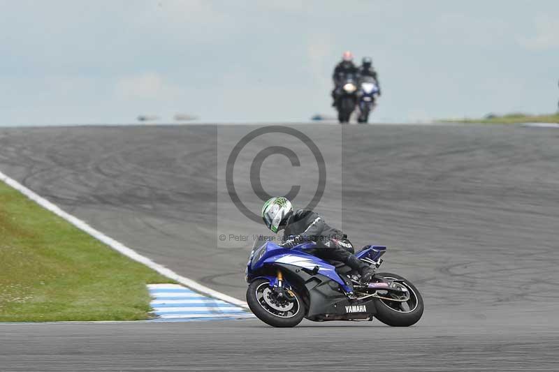 Motorcycle action photographs;donington;donington park leicestershire;donington photographs;event digital images;eventdigitalimages;no limits trackday;peter wileman photography;trackday;trackday digital images;trackday photos