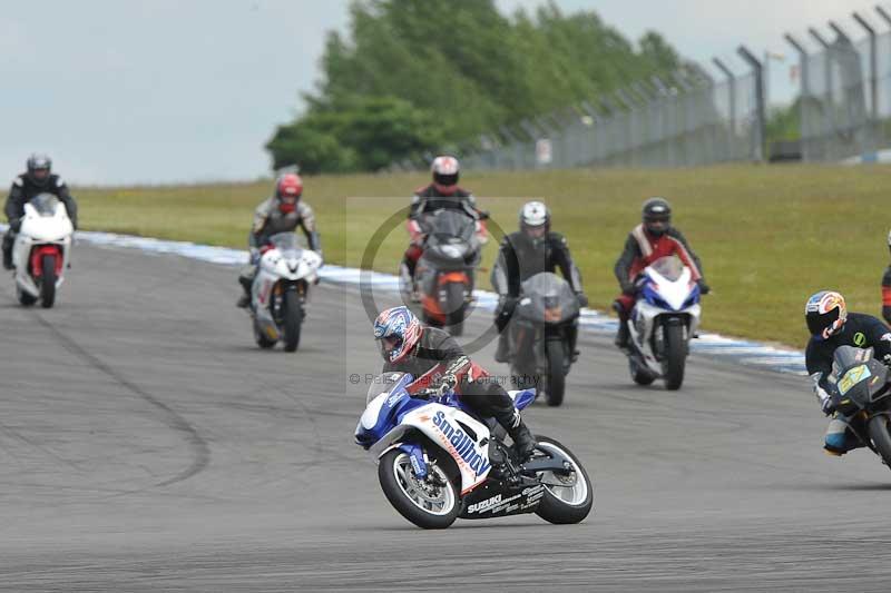 Motorcycle action photographs;donington;donington park leicestershire;donington photographs;event digital images;eventdigitalimages;no limits trackday;peter wileman photography;trackday;trackday digital images;trackday photos