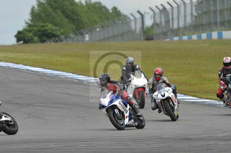 Motorcycle action photographs;donington;donington park leicestershire;donington photographs;event digital images;eventdigitalimages;no limits trackday;peter wileman photography;trackday;trackday digital images;trackday photos