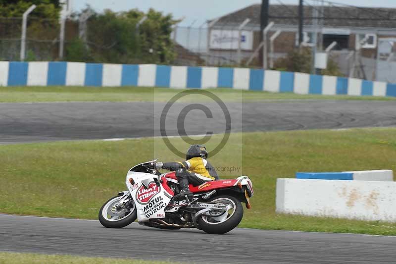 Motorcycle action photographs;donington;donington park leicestershire;donington photographs;event digital images;eventdigitalimages;no limits trackday;peter wileman photography;trackday;trackday digital images;trackday photos
