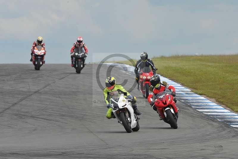 Motorcycle action photographs;donington;donington park leicestershire;donington photographs;event digital images;eventdigitalimages;no limits trackday;peter wileman photography;trackday;trackday digital images;trackday photos