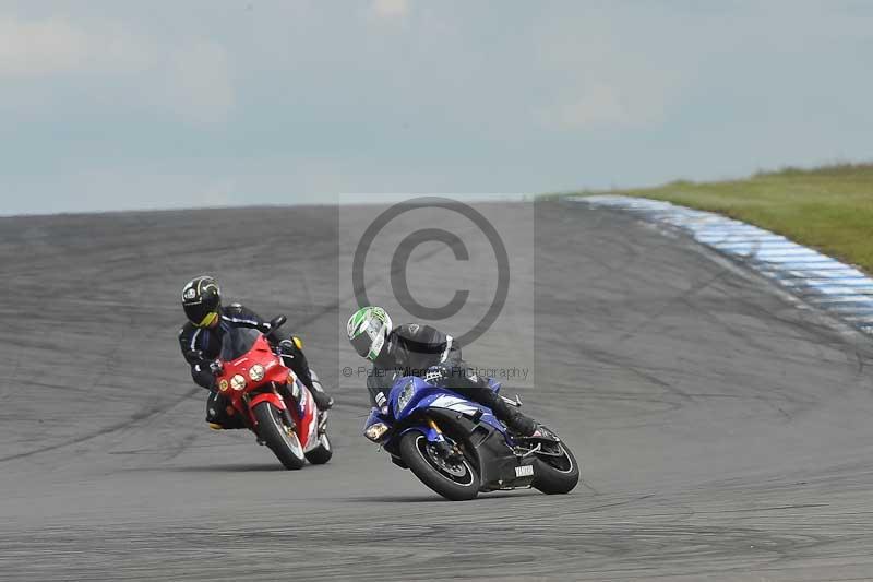 Motorcycle action photographs;donington;donington park leicestershire;donington photographs;event digital images;eventdigitalimages;no limits trackday;peter wileman photography;trackday;trackday digital images;trackday photos