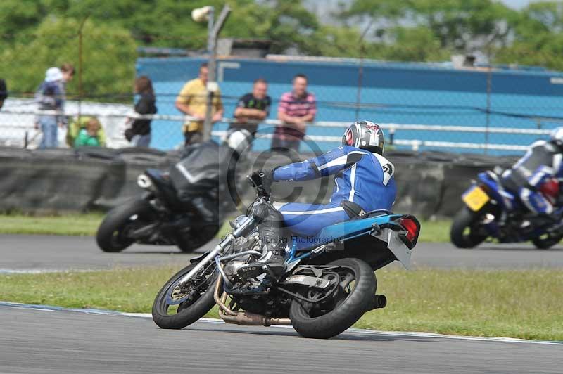 Motorcycle action photographs;donington;donington park leicestershire;donington photographs;event digital images;eventdigitalimages;no limits trackday;peter wileman photography;trackday;trackday digital images;trackday photos