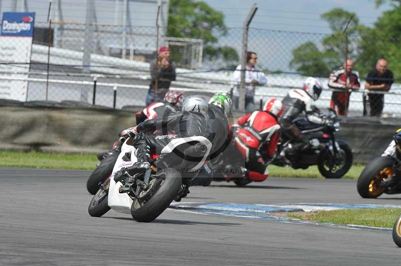 Motorcycle action photographs;donington;donington park leicestershire;donington photographs;event digital images;eventdigitalimages;no limits trackday;peter wileman photography;trackday;trackday digital images;trackday photos