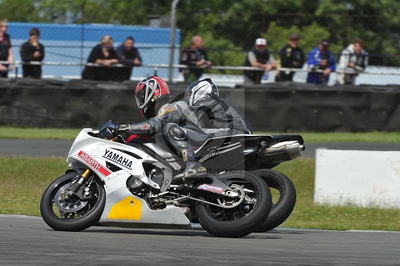 Motorcycle action photographs;donington;donington park leicestershire;donington photographs;event digital images;eventdigitalimages;no limits trackday;peter wileman photography;trackday;trackday digital images;trackday photos