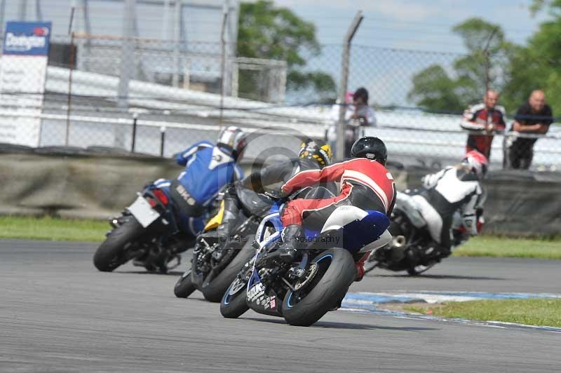 Motorcycle action photographs;donington;donington park leicestershire;donington photographs;event digital images;eventdigitalimages;no limits trackday;peter wileman photography;trackday;trackday digital images;trackday photos