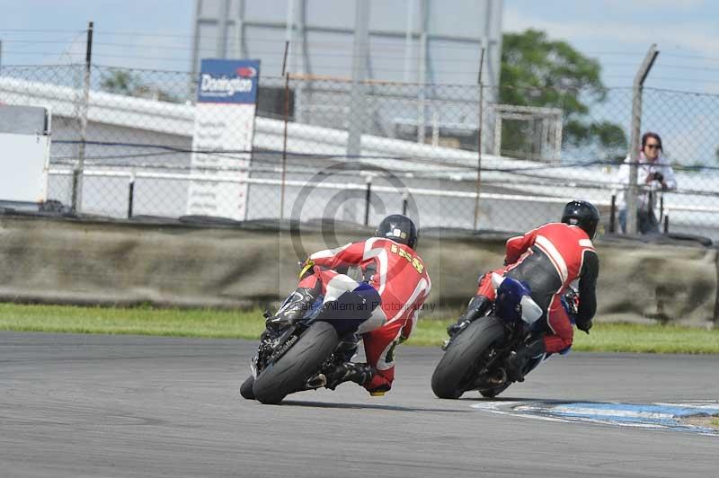 Motorcycle action photographs;donington;donington park leicestershire;donington photographs;event digital images;eventdigitalimages;no limits trackday;peter wileman photography;trackday;trackday digital images;trackday photos