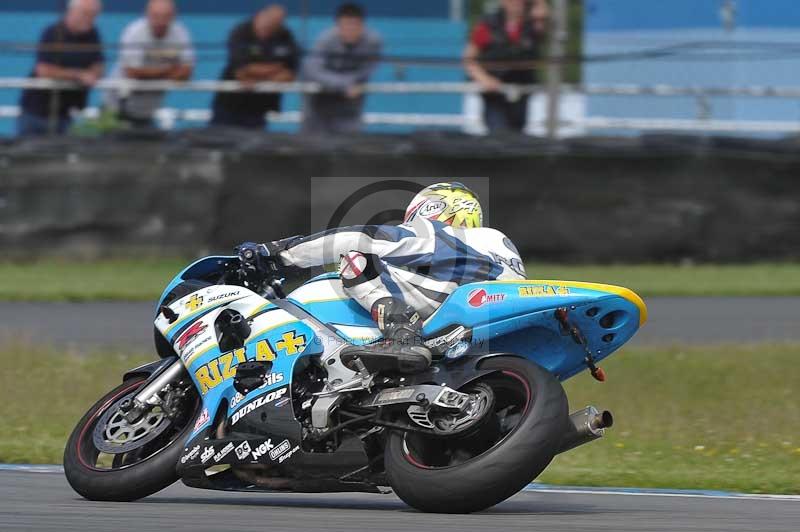 Motorcycle action photographs;donington;donington park leicestershire;donington photographs;event digital images;eventdigitalimages;no limits trackday;peter wileman photography;trackday;trackday digital images;trackday photos
