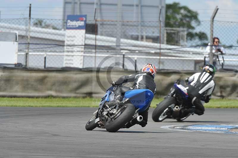 Motorcycle action photographs;donington;donington park leicestershire;donington photographs;event digital images;eventdigitalimages;no limits trackday;peter wileman photography;trackday;trackday digital images;trackday photos
