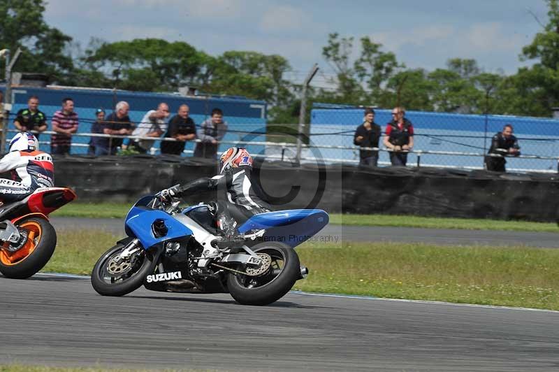 Motorcycle action photographs;donington;donington park leicestershire;donington photographs;event digital images;eventdigitalimages;no limits trackday;peter wileman photography;trackday;trackday digital images;trackday photos