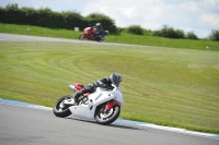 Motorcycle-action-photographs;donington;donington-park-leicestershire;donington-photographs;event-digital-images;eventdigitalimages;no-limits-trackday;peter-wileman-photography;trackday;trackday-digital-images;trackday-photos