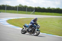 Motorcycle-action-photographs;donington;donington-park-leicestershire;donington-photographs;event-digital-images;eventdigitalimages;no-limits-trackday;peter-wileman-photography;trackday;trackday-digital-images;trackday-photos