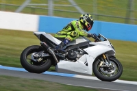Motorcycle-action-photographs;donington;donington-park-leicestershire;donington-photographs;event-digital-images;eventdigitalimages;no-limits-trackday;peter-wileman-photography;trackday;trackday-digital-images;trackday-photos