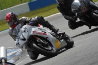 Motorcycle-action-photographs;donington;donington-park-leicestershire;donington-photographs;event-digital-images;eventdigitalimages;no-limits-trackday;peter-wileman-photography;trackday;trackday-digital-images;trackday-photos