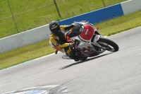 Motorcycle-action-photographs;donington;donington-park-leicestershire;donington-photographs;event-digital-images;eventdigitalimages;no-limits-trackday;peter-wileman-photography;trackday;trackday-digital-images;trackday-photos