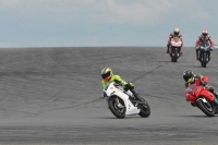Motorcycle-action-photographs;donington;donington-park-leicestershire;donington-photographs;event-digital-images;eventdigitalimages;no-limits-trackday;peter-wileman-photography;trackday;trackday-digital-images;trackday-photos