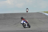 Motorcycle-action-photographs;donington;donington-park-leicestershire;donington-photographs;event-digital-images;eventdigitalimages;no-limits-trackday;peter-wileman-photography;trackday;trackday-digital-images;trackday-photos