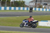 Motorcycle-action-photographs;donington;donington-park-leicestershire;donington-photographs;event-digital-images;eventdigitalimages;no-limits-trackday;peter-wileman-photography;trackday;trackday-digital-images;trackday-photos