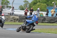 Motorcycle-action-photographs;donington;donington-park-leicestershire;donington-photographs;event-digital-images;eventdigitalimages;no-limits-trackday;peter-wileman-photography;trackday;trackday-digital-images;trackday-photos