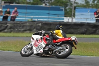 Motorcycle-action-photographs;donington;donington-park-leicestershire;donington-photographs;event-digital-images;eventdigitalimages;no-limits-trackday;peter-wileman-photography;trackday;trackday-digital-images;trackday-photos