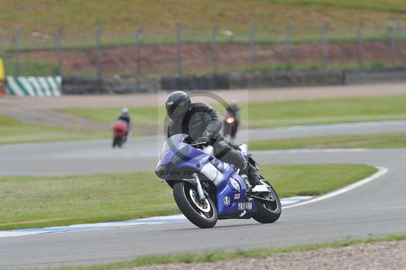 Motorcycle action photographs;donington;donington park leicestershire;donington photographs;event digital images;eventdigitalimages;no limits trackday;peter wileman photography;trackday;trackday digital images;trackday photos