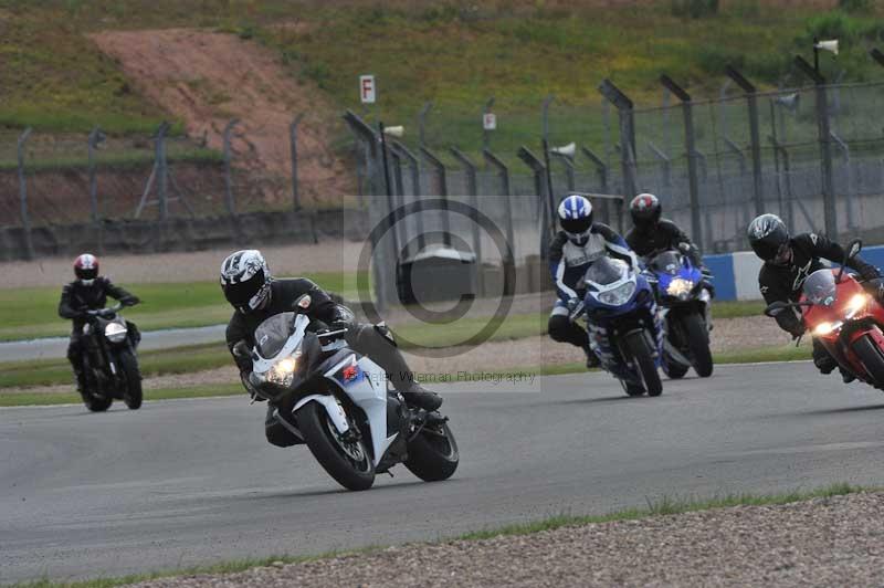 Motorcycle action photographs;donington;donington park leicestershire;donington photographs;event digital images;eventdigitalimages;no limits trackday;peter wileman photography;trackday;trackday digital images;trackday photos