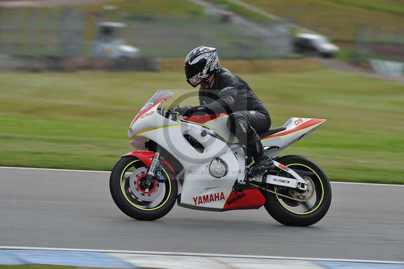 Motorcycle action photographs;donington;donington park leicestershire;donington photographs;event digital images;eventdigitalimages;no limits trackday;peter wileman photography;trackday;trackday digital images;trackday photos