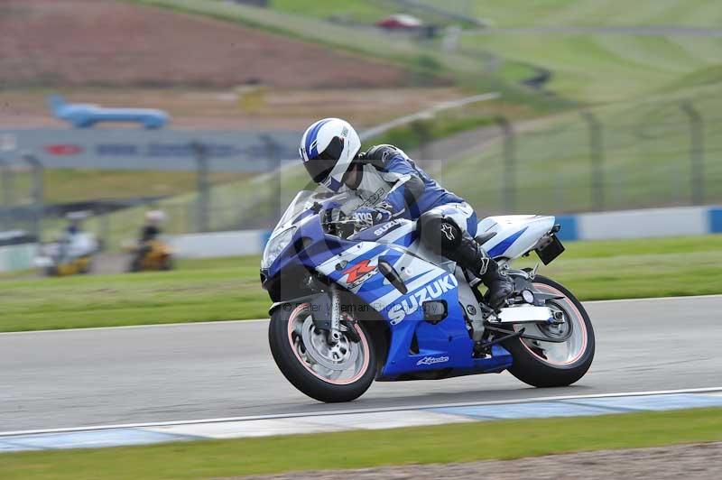 Motorcycle action photographs;donington;donington park leicestershire;donington photographs;event digital images;eventdigitalimages;no limits trackday;peter wileman photography;trackday;trackday digital images;trackday photos