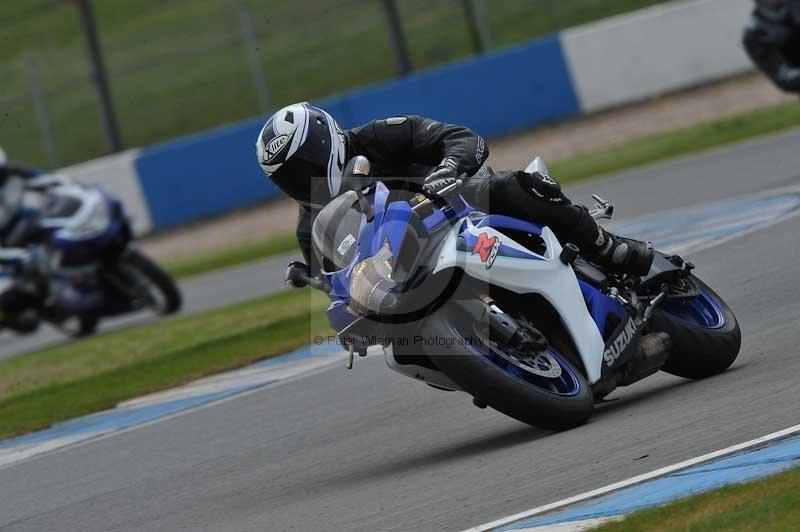 Motorcycle action photographs;donington;donington park leicestershire;donington photographs;event digital images;eventdigitalimages;no limits trackday;peter wileman photography;trackday;trackday digital images;trackday photos