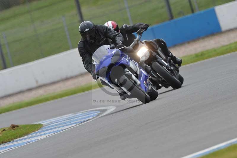 Motorcycle action photographs;donington;donington park leicestershire;donington photographs;event digital images;eventdigitalimages;no limits trackday;peter wileman photography;trackday;trackday digital images;trackday photos