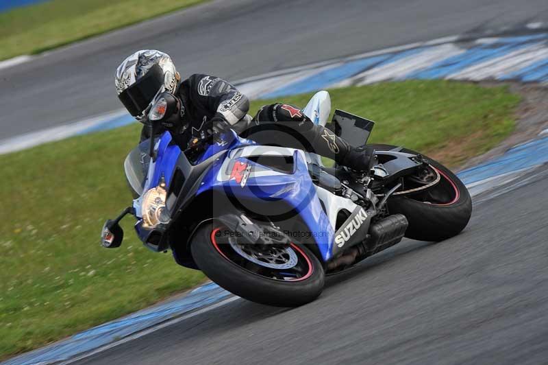 Motorcycle action photographs;donington;donington park leicestershire;donington photographs;event digital images;eventdigitalimages;no limits trackday;peter wileman photography;trackday;trackday digital images;trackday photos