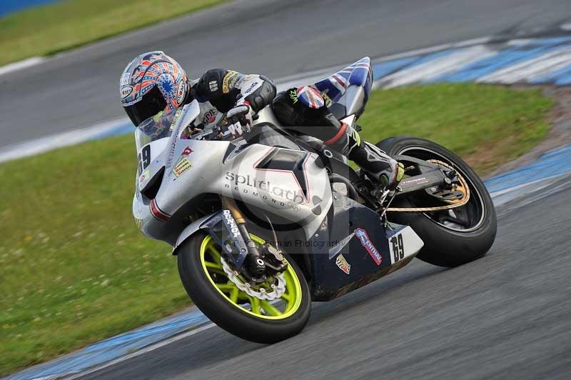 Motorcycle action photographs;donington;donington park leicestershire;donington photographs;event digital images;eventdigitalimages;no limits trackday;peter wileman photography;trackday;trackday digital images;trackday photos