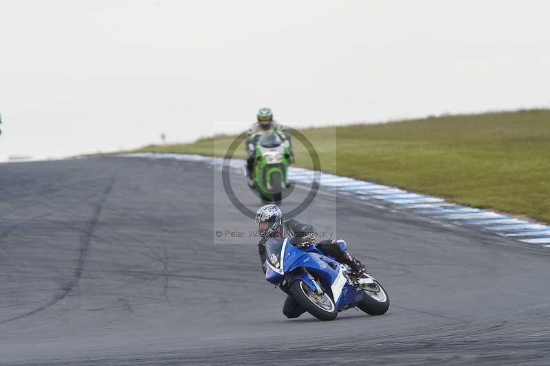 Motorcycle action photographs;donington;donington park leicestershire;donington photographs;event digital images;eventdigitalimages;no limits trackday;peter wileman photography;trackday;trackday digital images;trackday photos