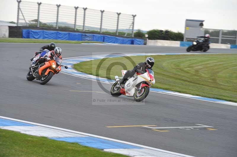 Motorcycle action photographs;donington;donington park leicestershire;donington photographs;event digital images;eventdigitalimages;no limits trackday;peter wileman photography;trackday;trackday digital images;trackday photos