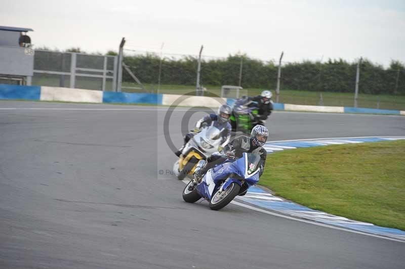 Motorcycle action photographs;donington;donington park leicestershire;donington photographs;event digital images;eventdigitalimages;no limits trackday;peter wileman photography;trackday;trackday digital images;trackday photos
