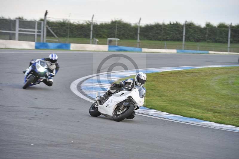Motorcycle action photographs;donington;donington park leicestershire;donington photographs;event digital images;eventdigitalimages;no limits trackday;peter wileman photography;trackday;trackday digital images;trackday photos