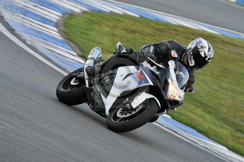 Motorcycle action photographs;donington;donington park leicestershire;donington photographs;event digital images;eventdigitalimages;no limits trackday;peter wileman photography;trackday;trackday digital images;trackday photos