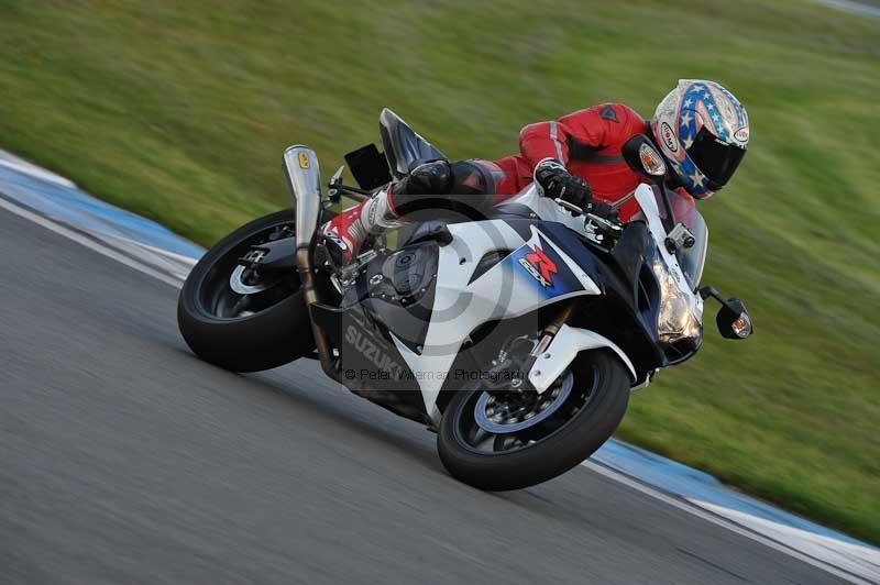 Motorcycle action photographs;donington;donington park leicestershire;donington photographs;event digital images;eventdigitalimages;no limits trackday;peter wileman photography;trackday;trackday digital images;trackday photos