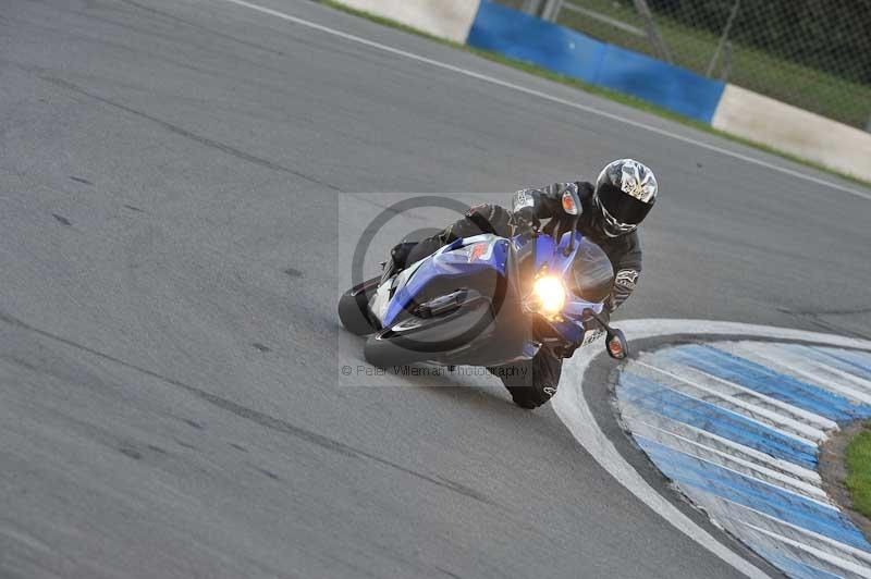 Motorcycle action photographs;donington;donington park leicestershire;donington photographs;event digital images;eventdigitalimages;no limits trackday;peter wileman photography;trackday;trackday digital images;trackday photos
